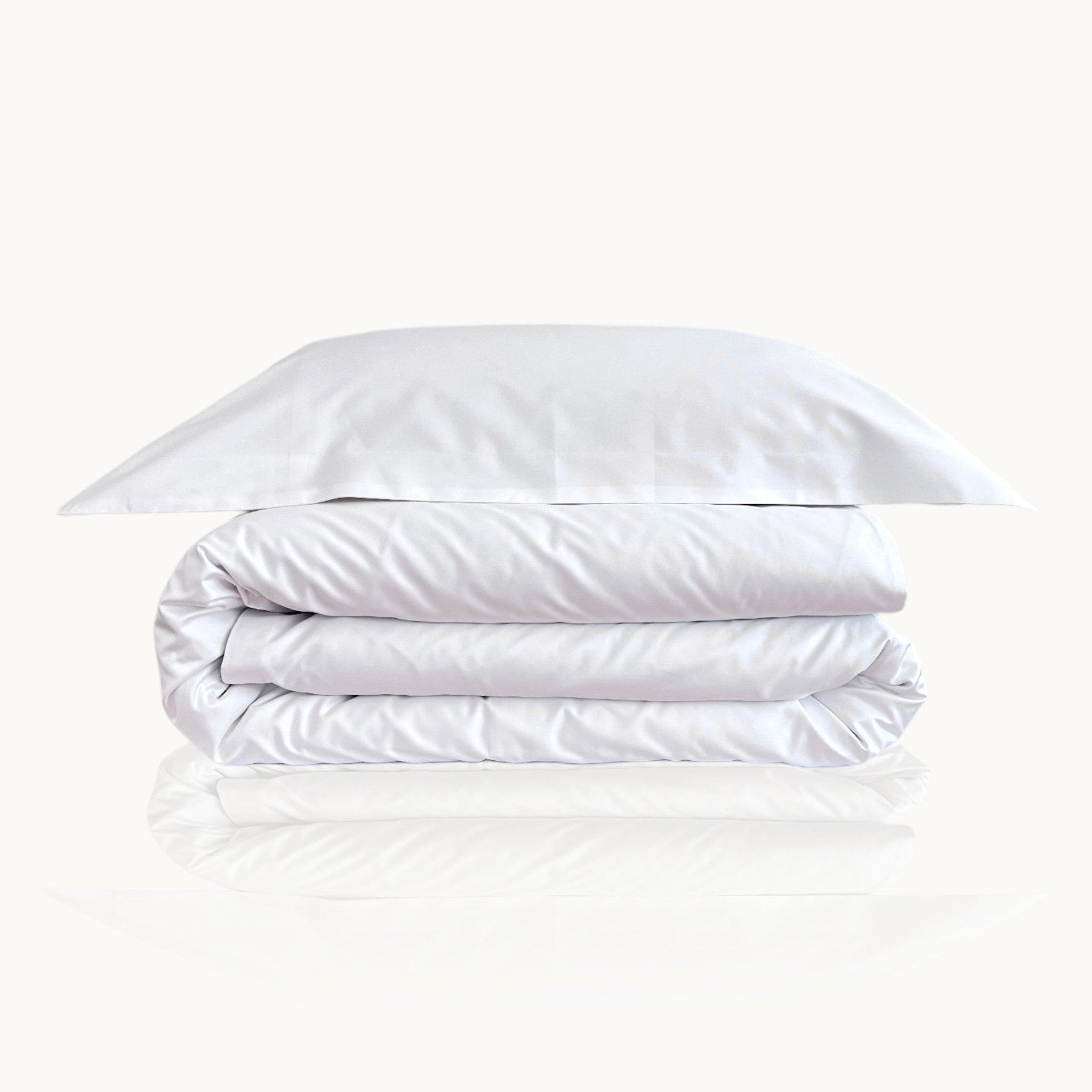 #Farbe_White
Luxus Luxe Baumwolle Satin Bettwäsche aus satin 400
in der Farbe weiß – luxuriös, atmungsaktiv und gefertigt
aus feinster ägyptischer Baumwolle von Finole