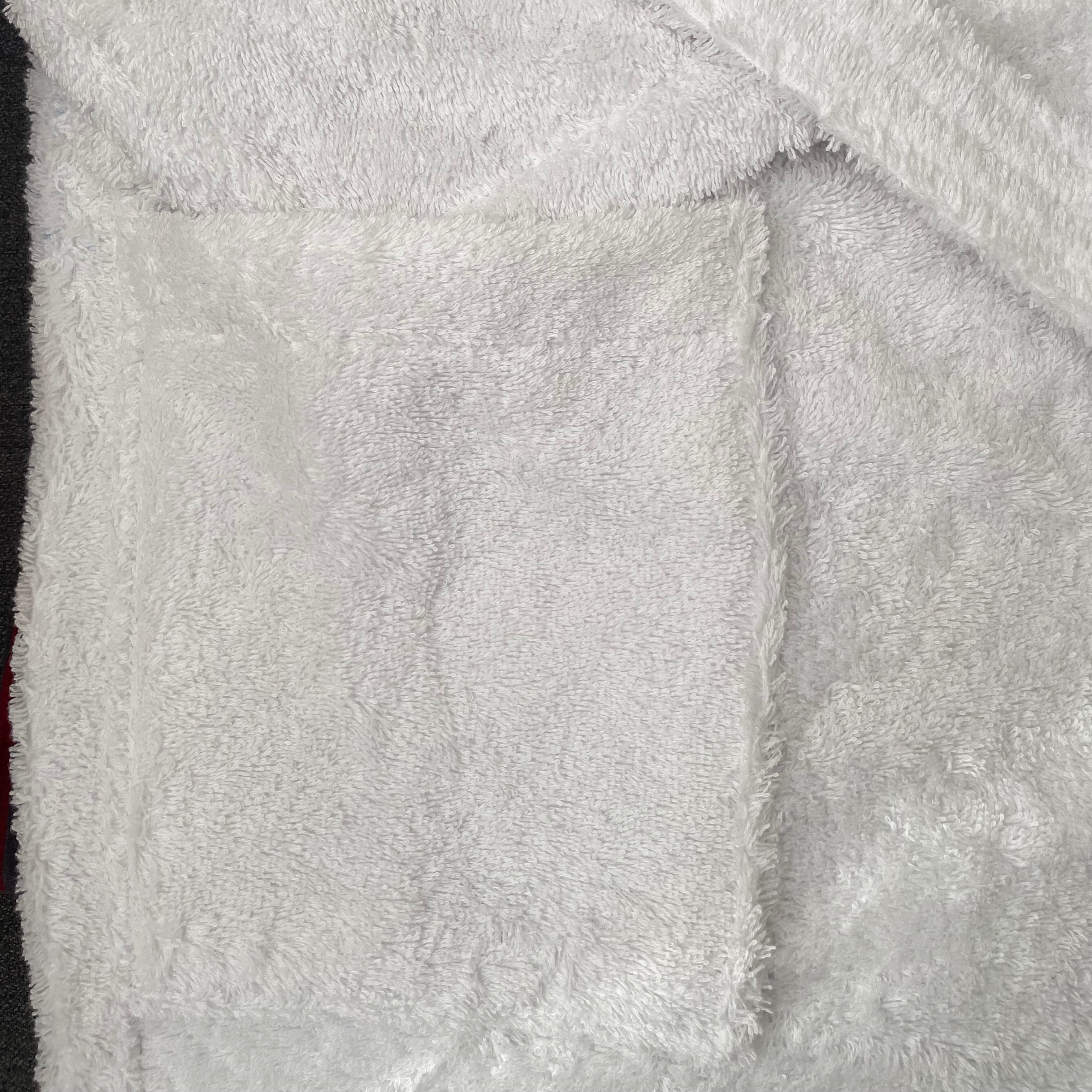 #Farbe_White